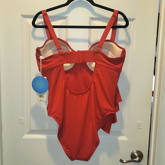 Rhode Red Embossed Dot Ruffle Medium Coverage One Piece Swimsuit - RHODE - Picture 6 of 13